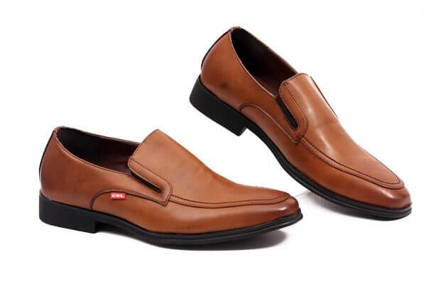 brown-shoes